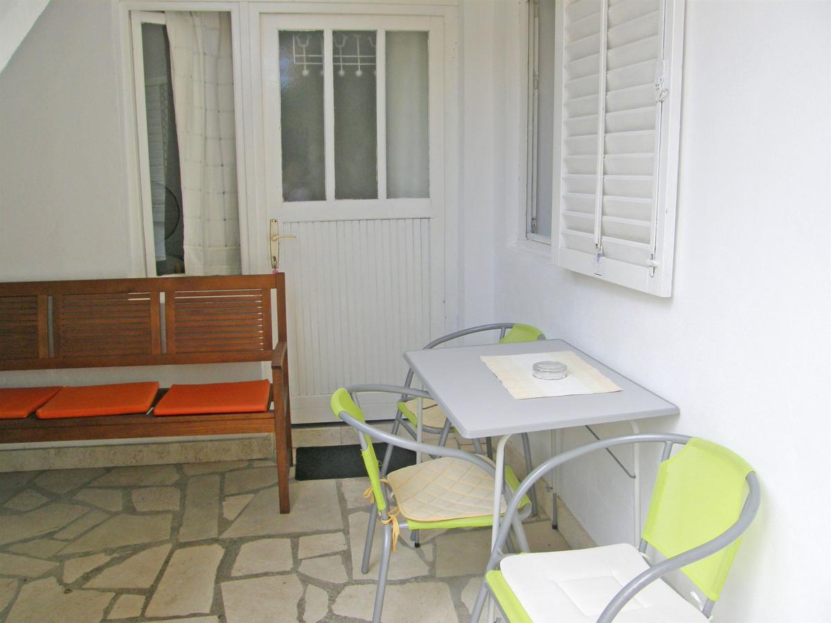 Apartment Milka Primošten Buitenkant foto