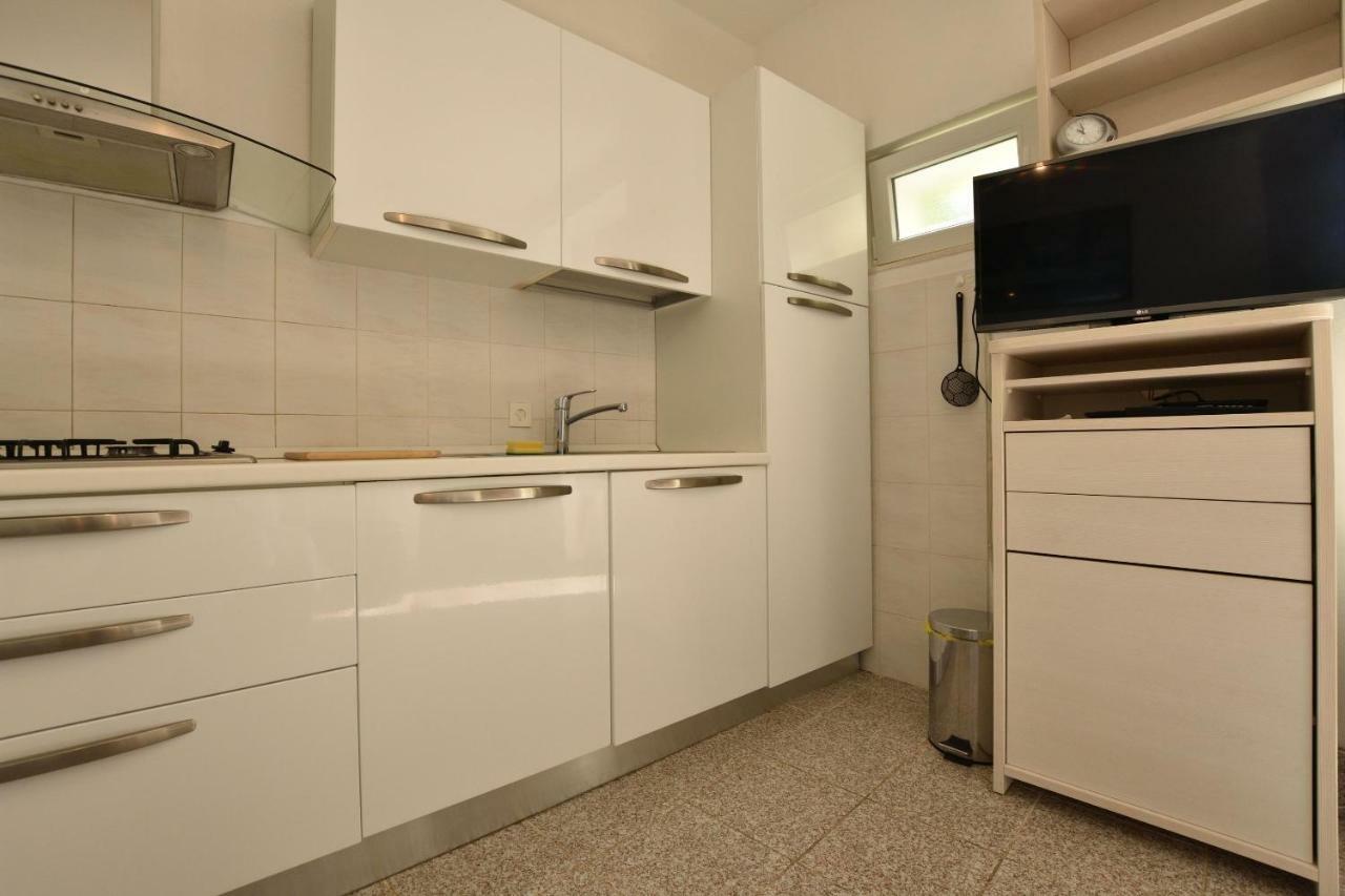 Apartment Milka Primošten Buitenkant foto
