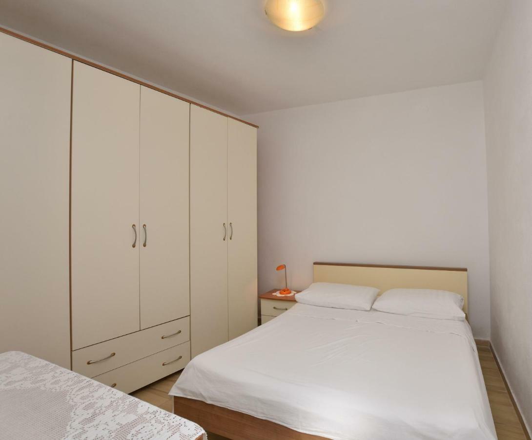 Apartment Milka Primošten Buitenkant foto